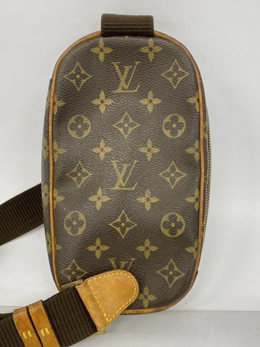 Authentic Louis Vuitton Pochette gange bum belt mini bag - Picture 4 of 13
